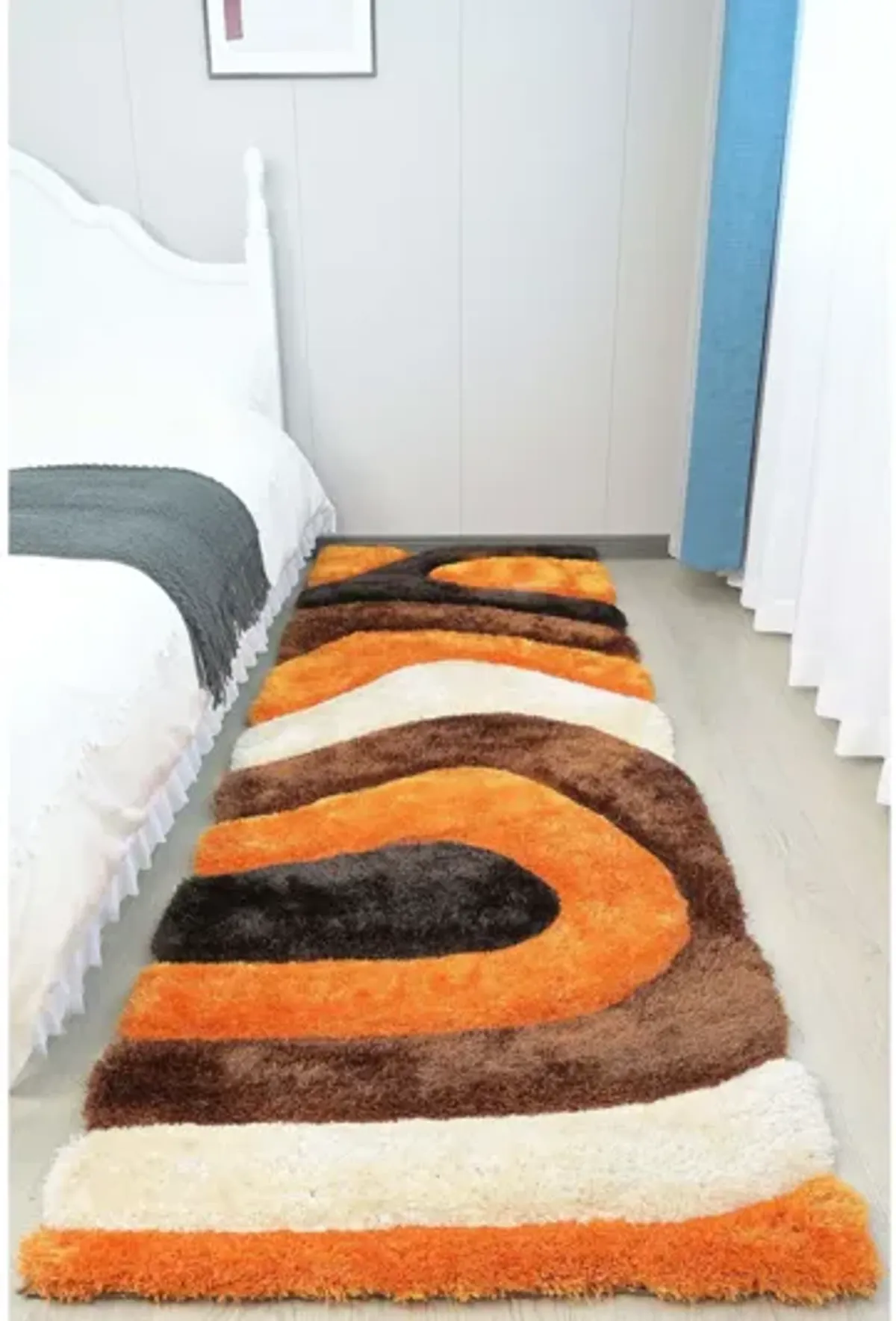 Mateos Shag 2'4" X 8' Hallway Runner