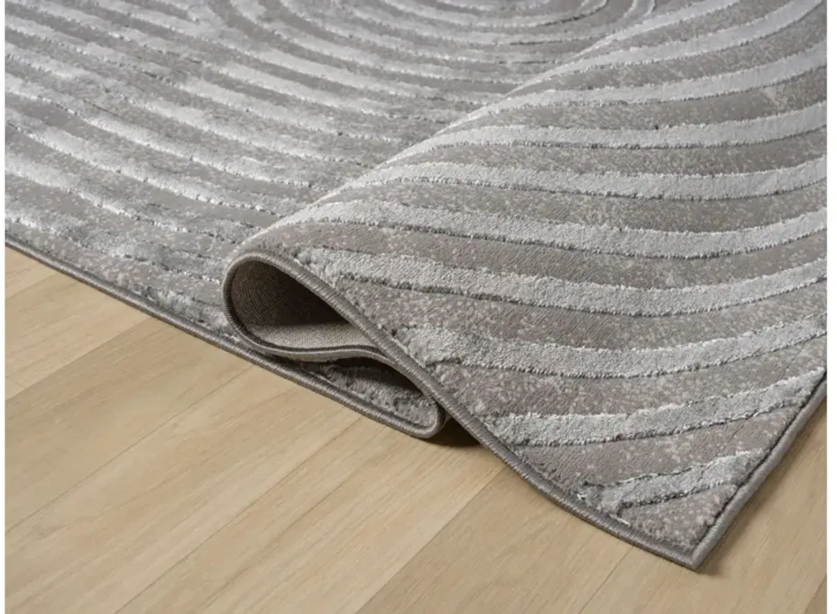 Mila 5' X 7' Area Rug