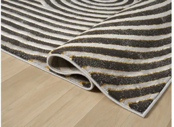 Mila  5' X 7' Area Rug