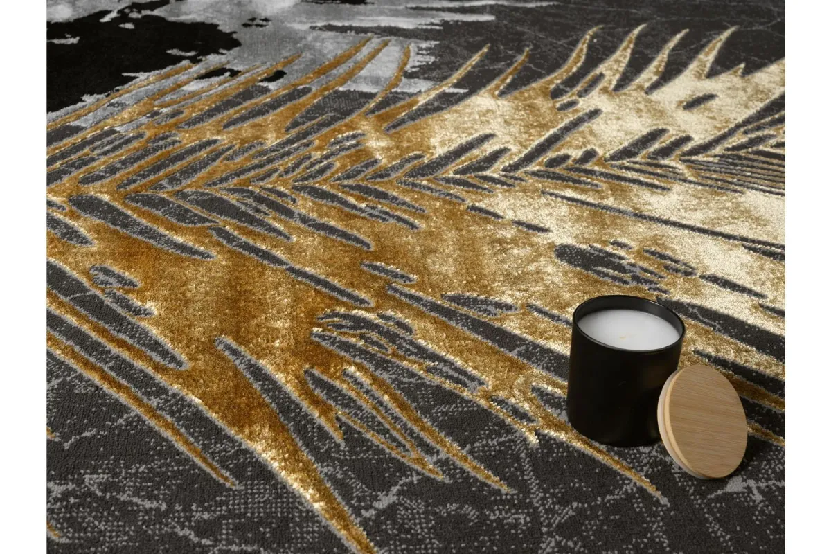 Mila  8' X 10' Area Rug