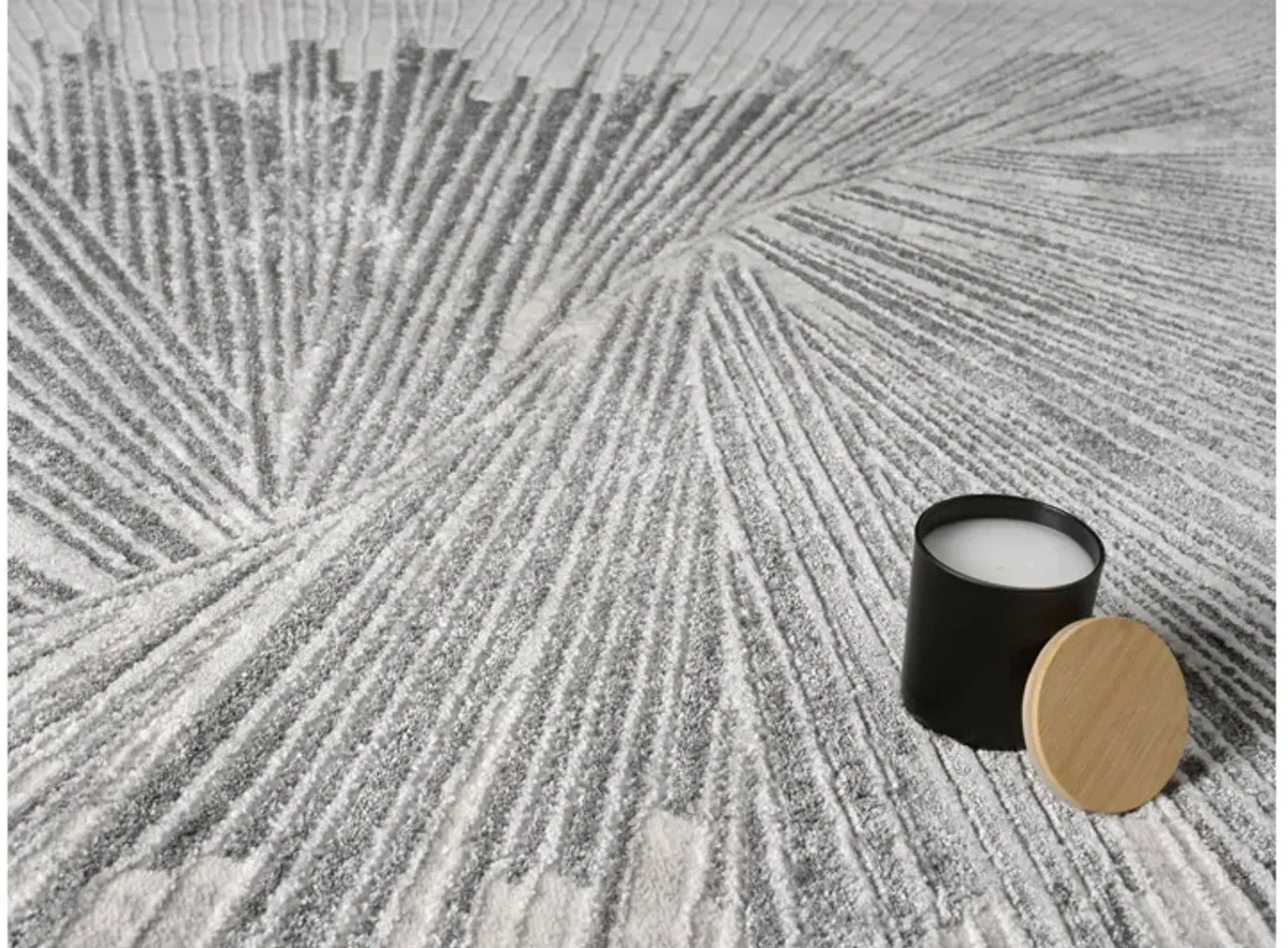 Mila  5' X 7' Area Rug