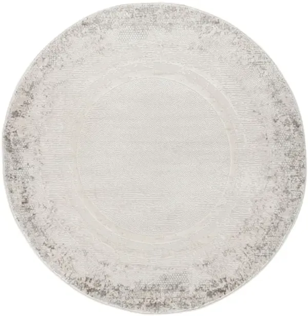 Omari 7'11" X 7'11" Round Rug