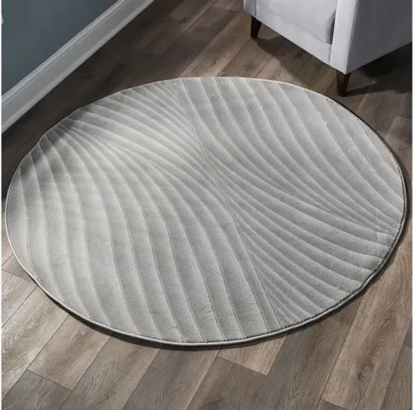 Omari 7'11" Round Rug
