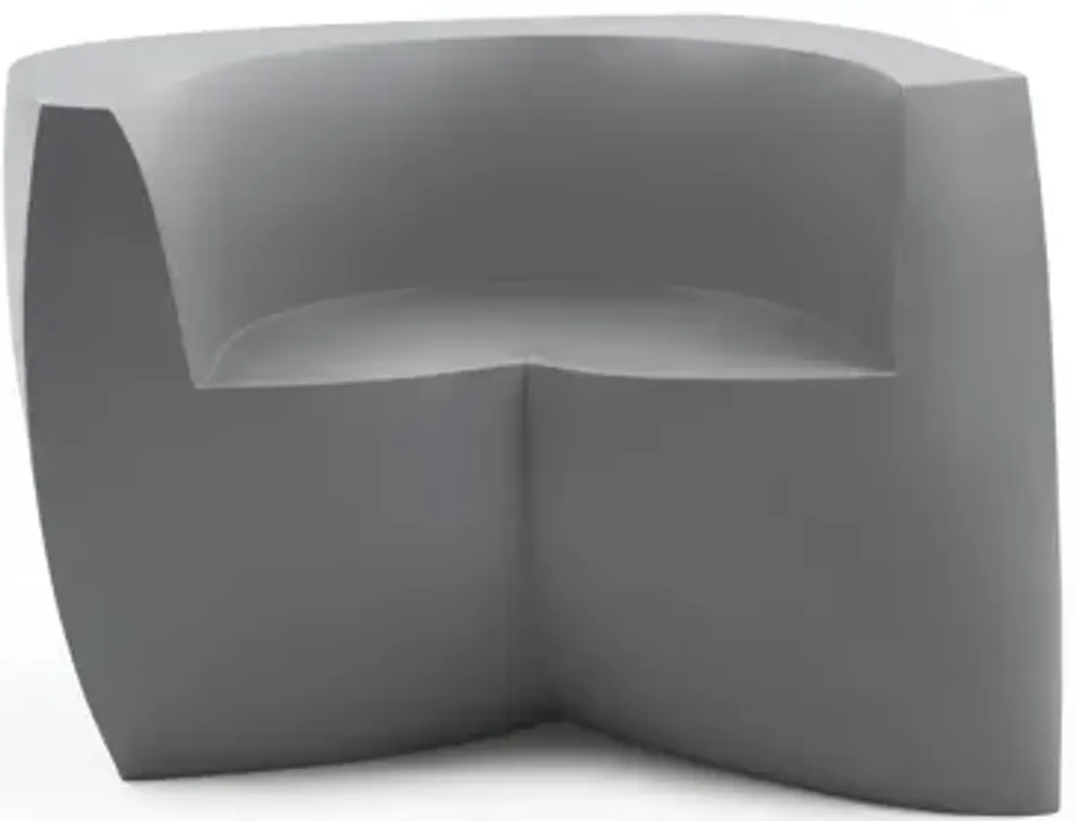 Gehry Easy Chair by Frank Gehry – Iconic, Comfortable Seating Silver