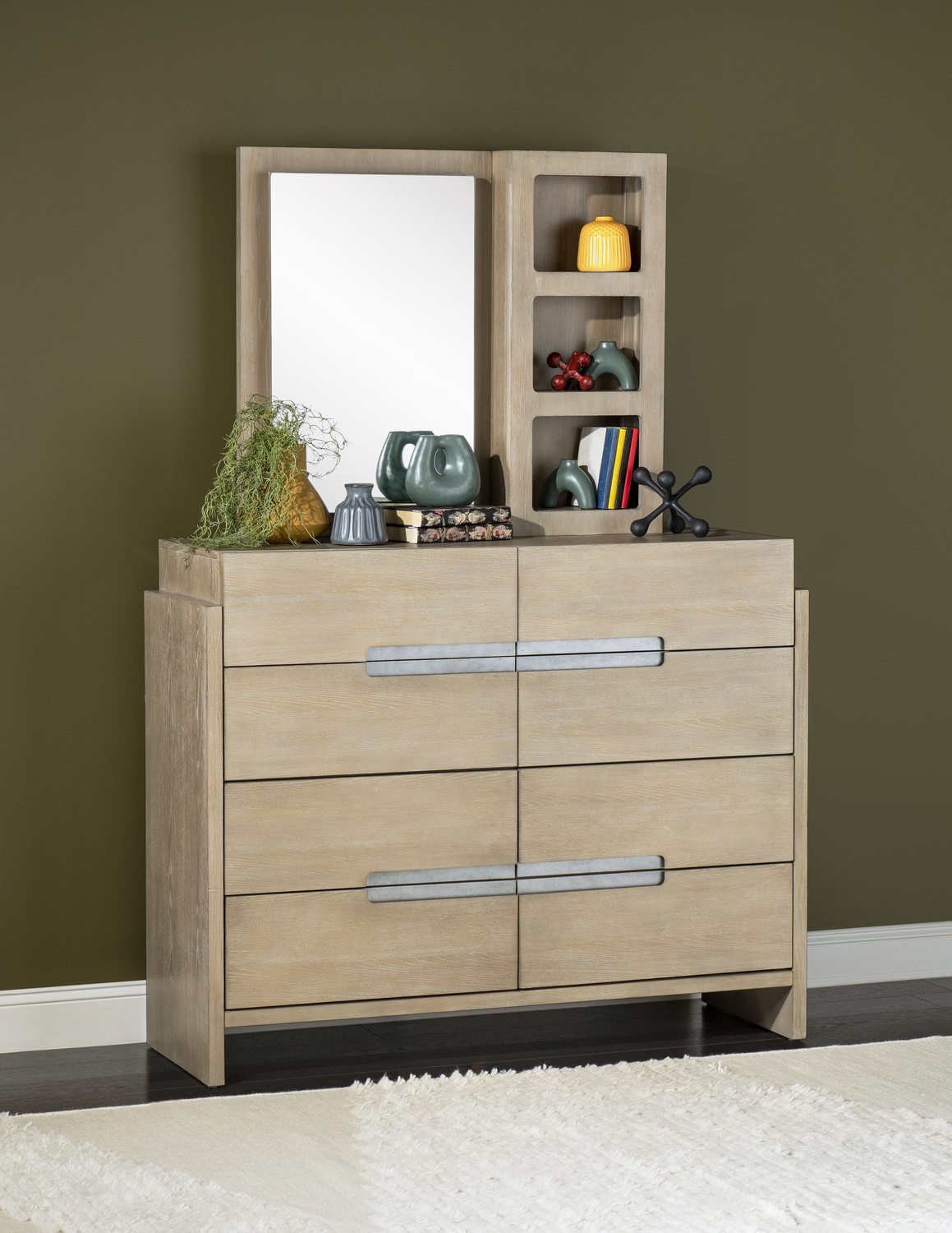 District Dresser