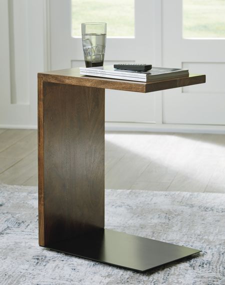 Shawn Accent Table