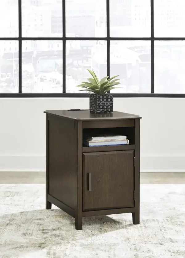 Steadman Chairside - Dark Brown