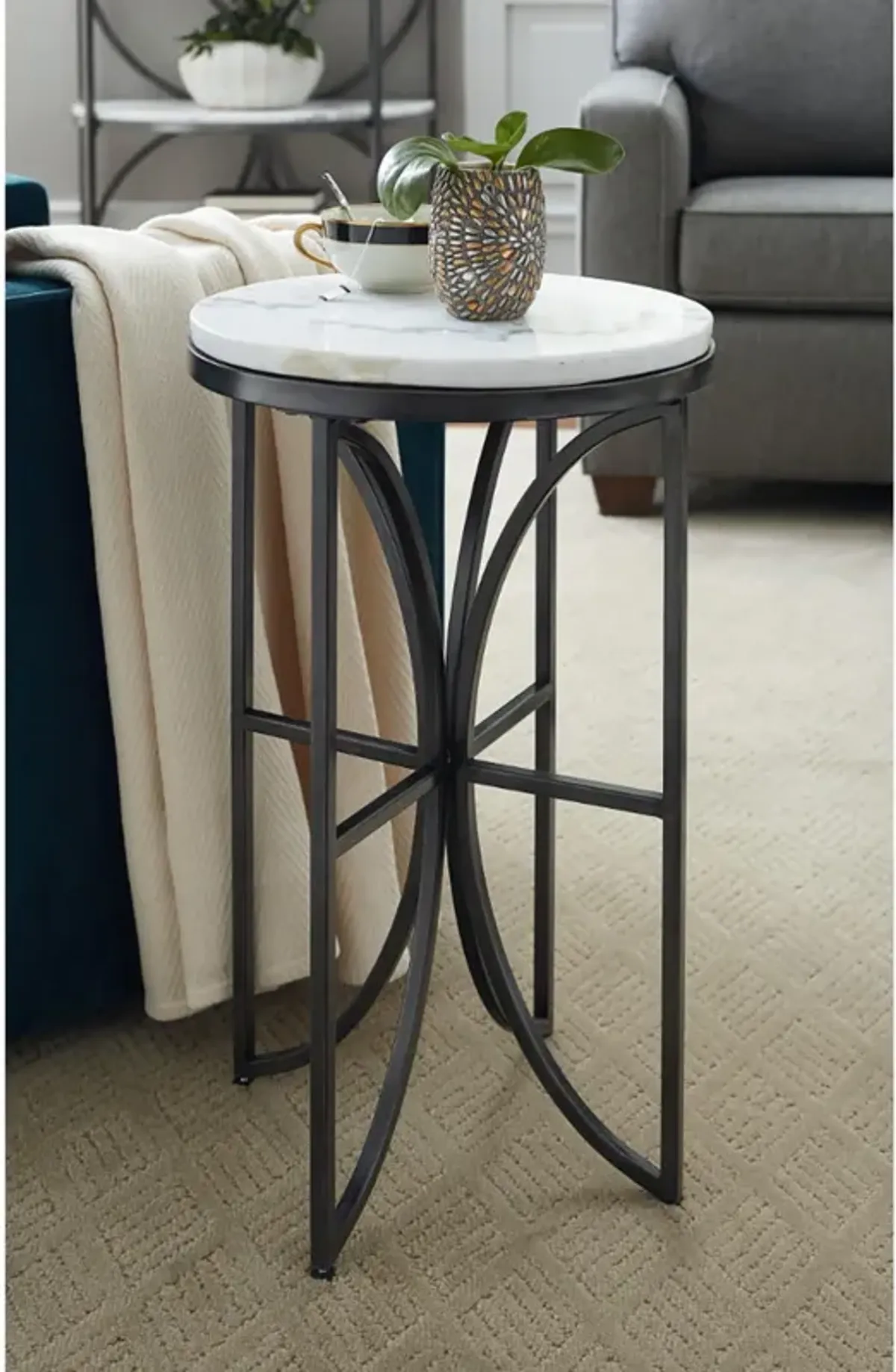 Impact Chairside Table