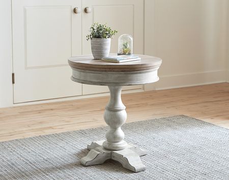 Midland Round Chairside Table