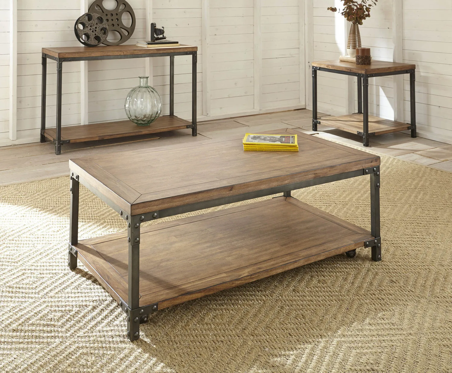 Lantana End Table