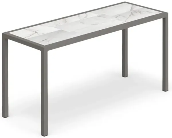 Quadra Counter Table