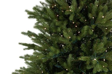 New England Spruce 7.5  Pre-Lit Artificial Christmas Tree With LED Lights