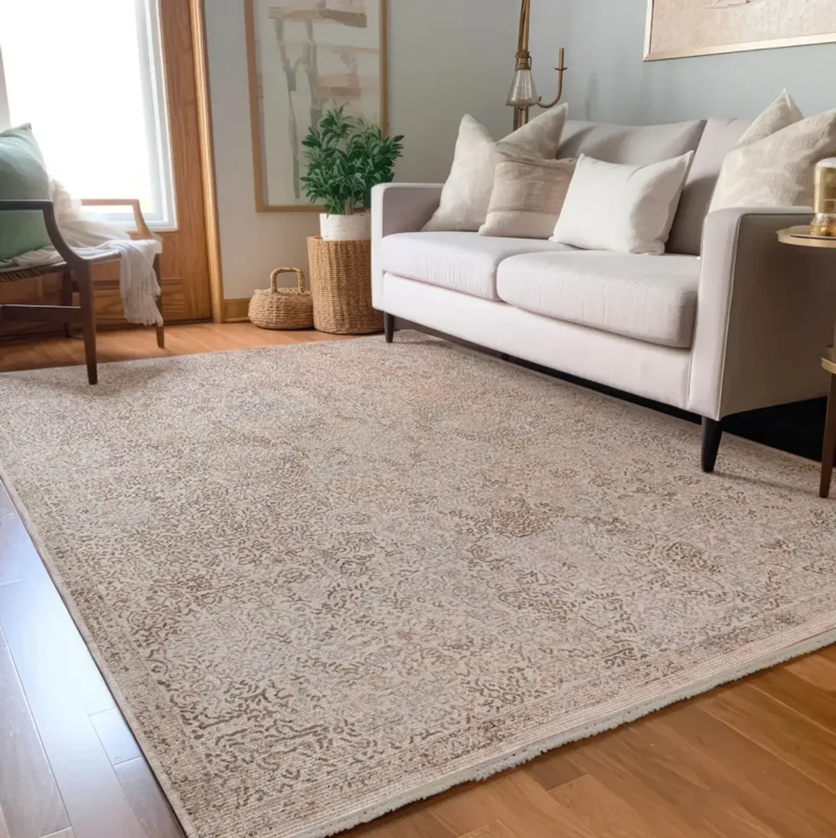 Vienna Ivory Area Rug - 20  x 30 