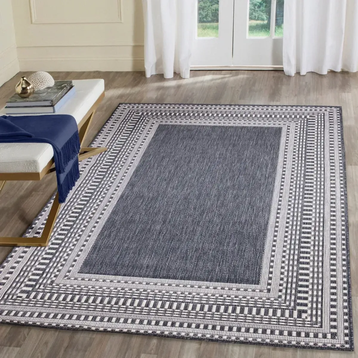 Malibu Etched Border Navy 5 7  x 7 6  Area Rug