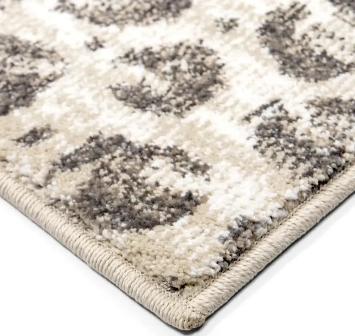 Wilds Snow Leopard 8 0  x 10 0  Area Rug