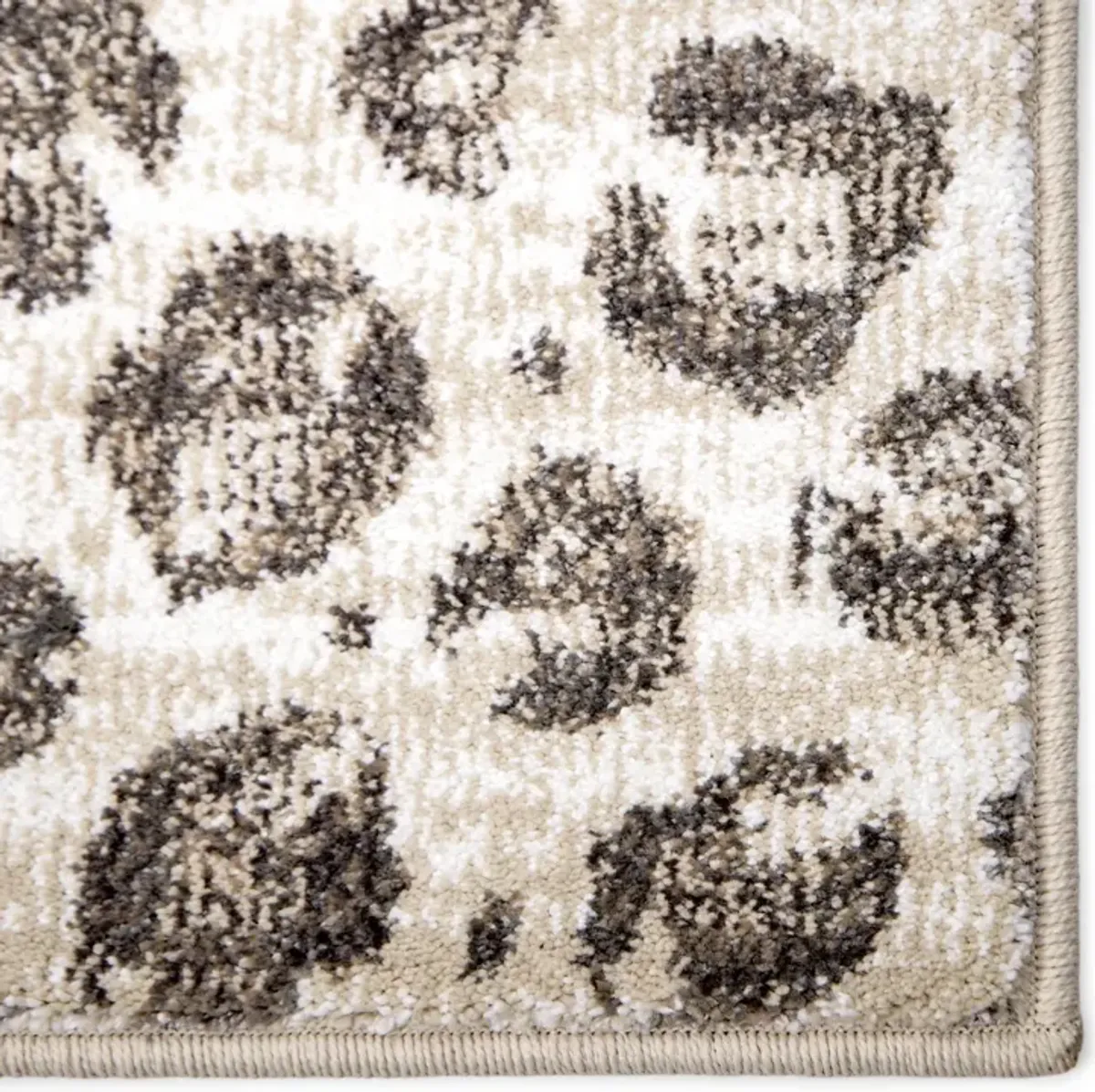 Wilds Snow Leopard 8 0  x 10 0  Area Rug