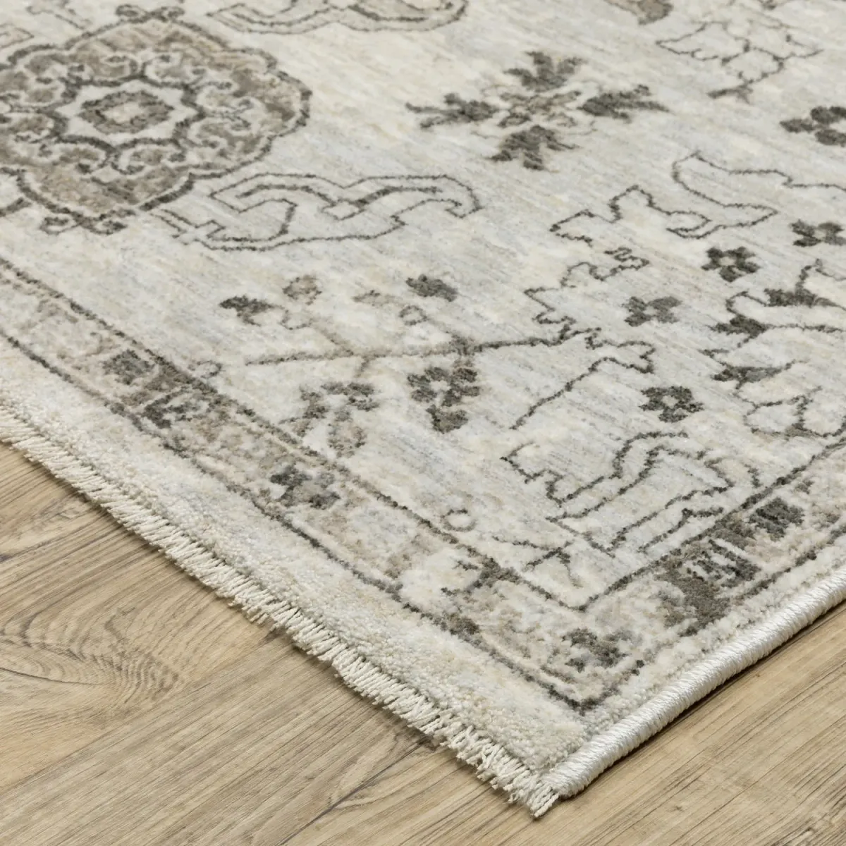 Chamberlain Grey Ivory Area Rug - 6 7  X 9 6 