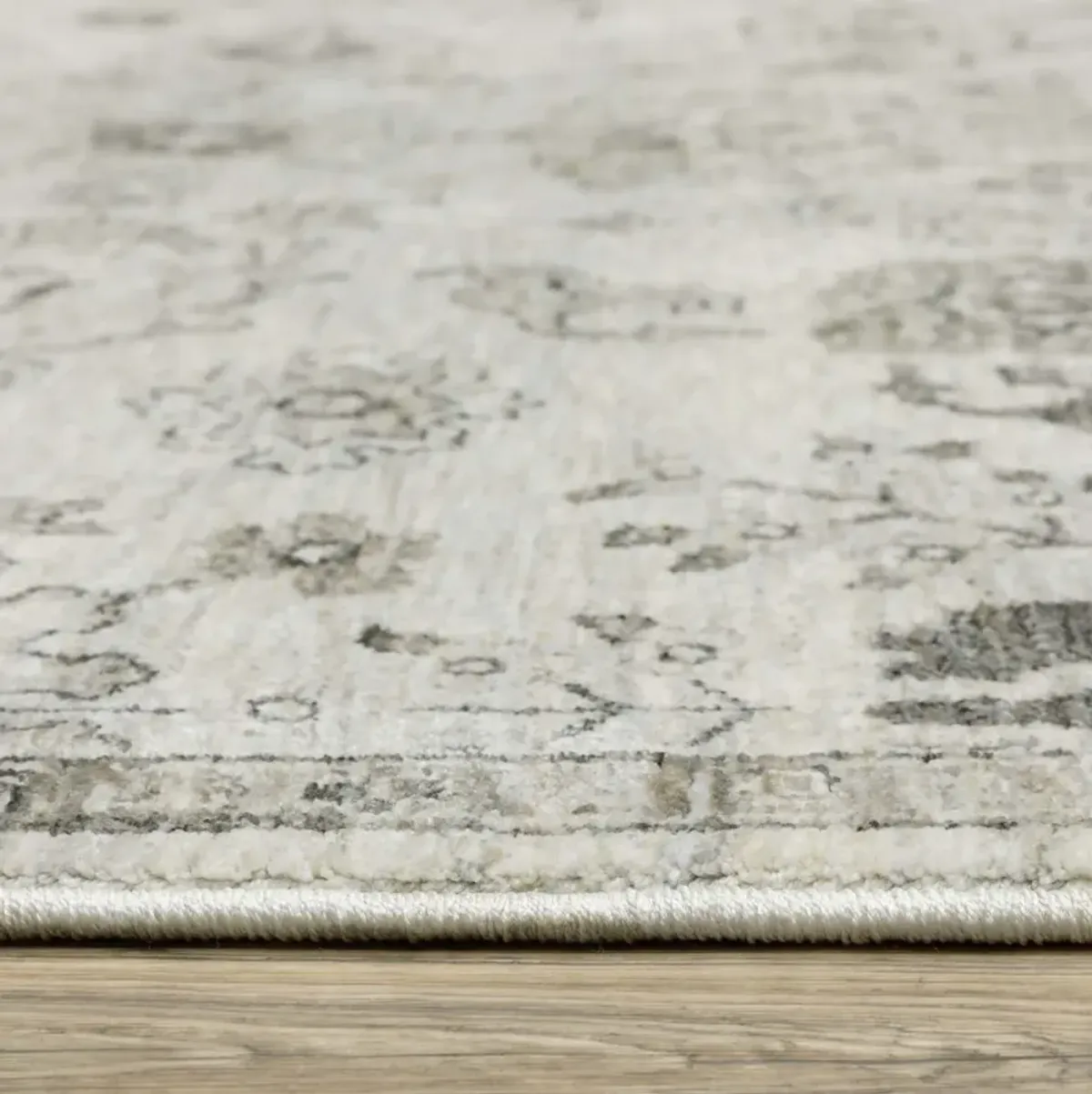 Chamberlain Grey Ivory Area Rug - 6 7  X 9 6 