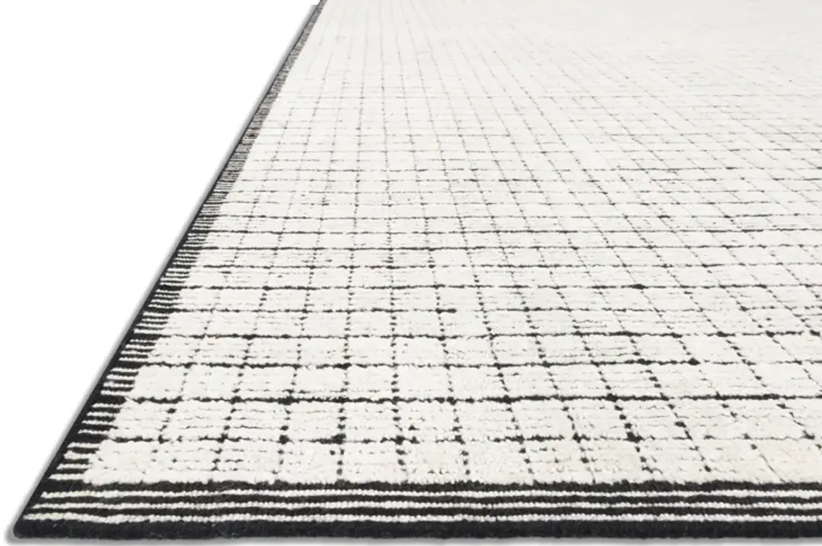 Beverly Ivory Black Area Rug - 2 6  x 9 9   