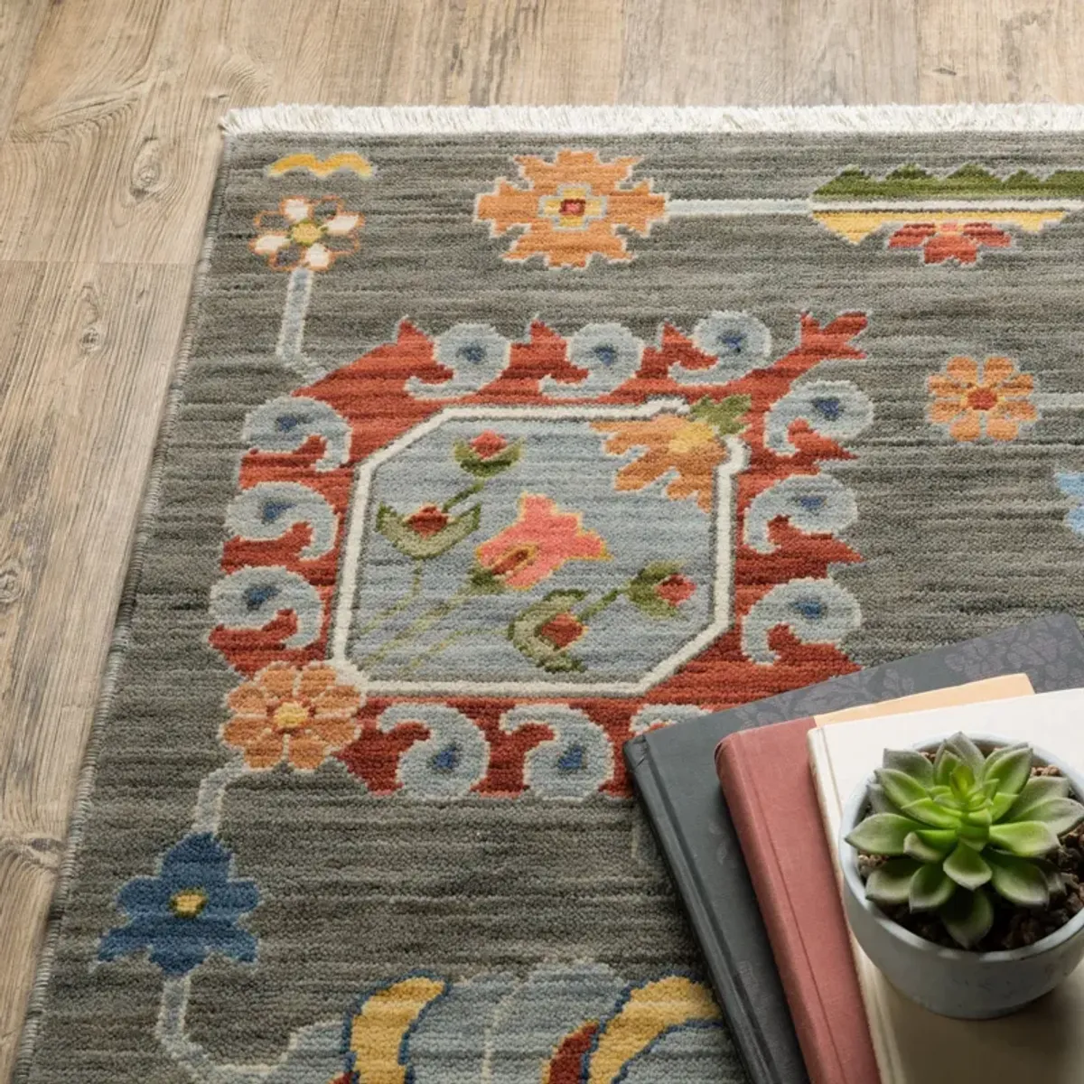 Lucca Grey Multi 2 0  x 6 0  Area Rug