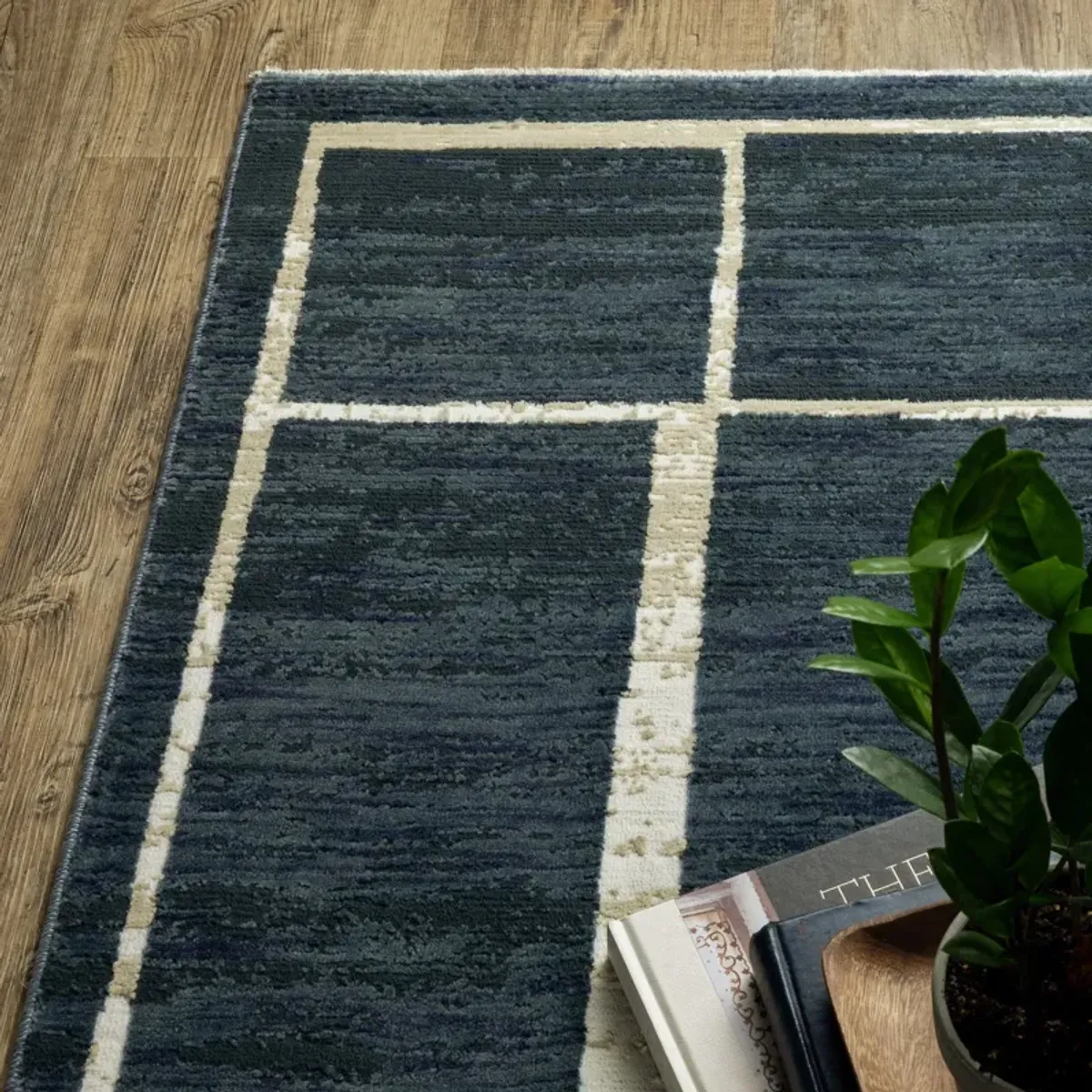 Reed Blue Ivory 2 3  X 7 6  Area Rug