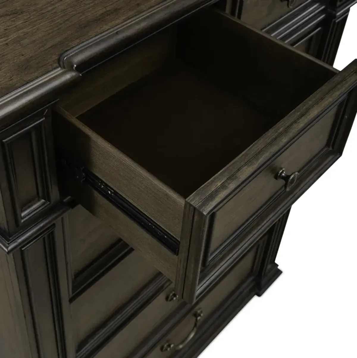 Montgomery Chest