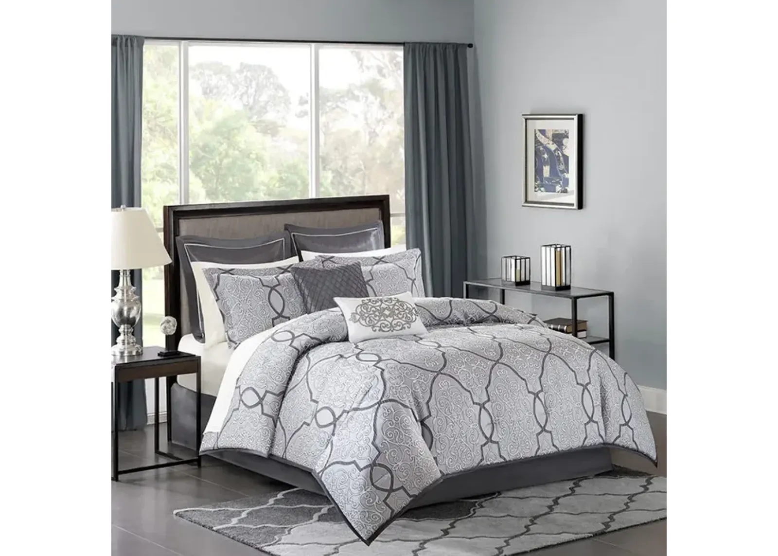 Lavine Queen Comforter Set