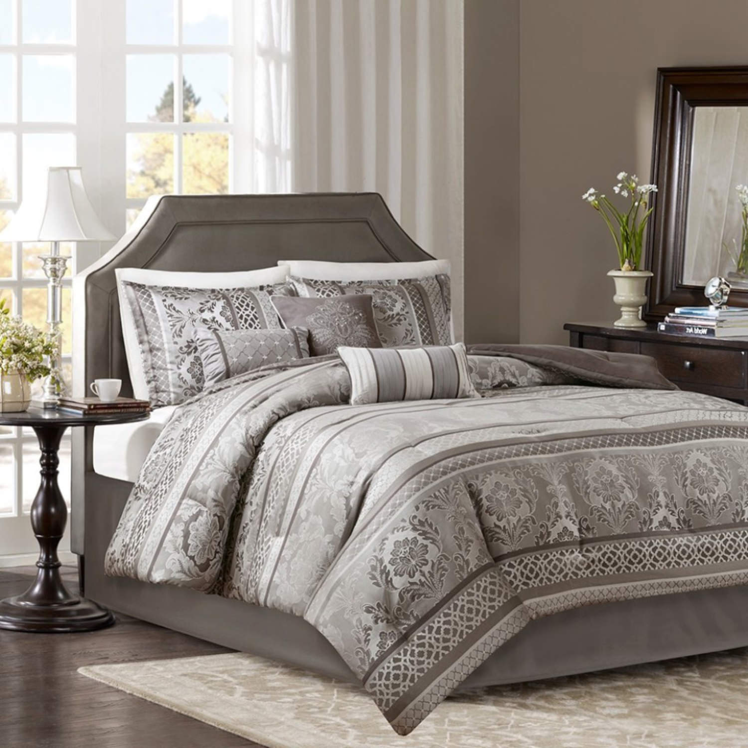 Bellagio King Comforter Set