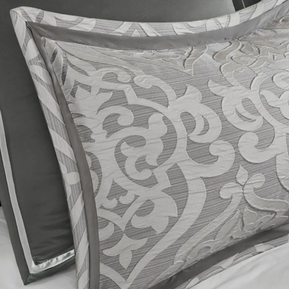 Odette King Comforter Set