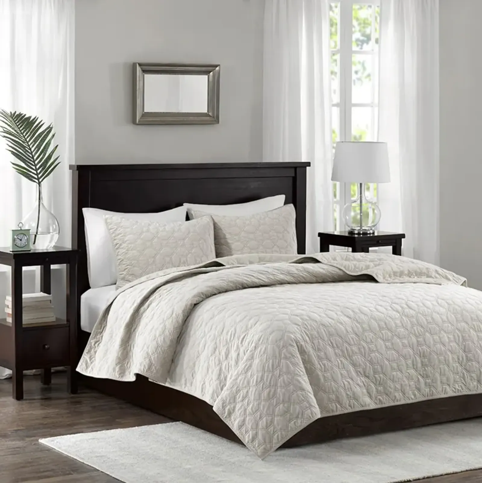 Harper Queen Coverlet Set