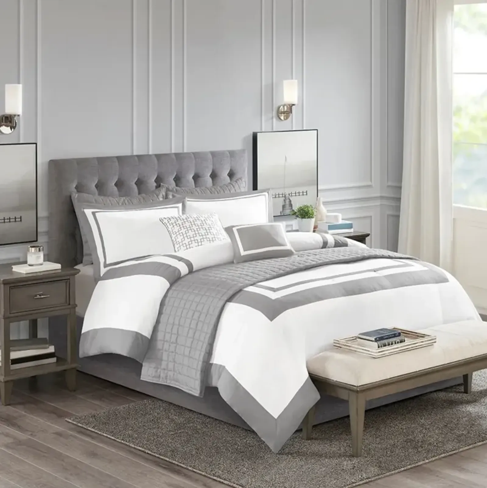 Henrietta 8Pc Bedding Set