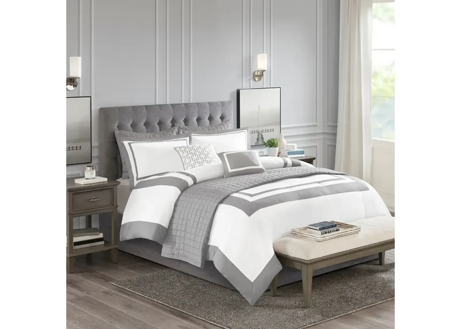 Henrietta 8Pc Bedding Set