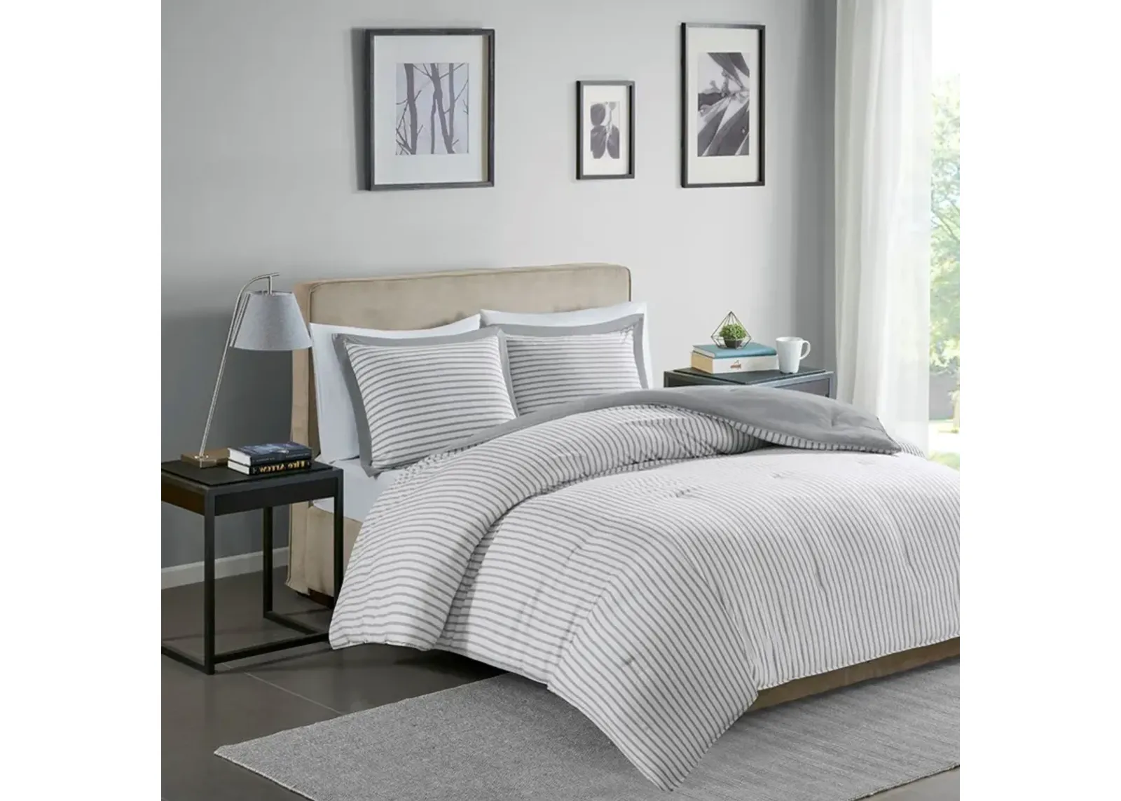 Hayden Reversible Comforter Set