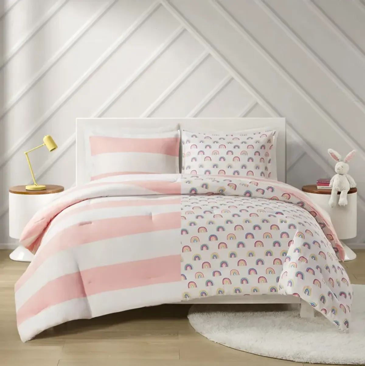 Cabana Blush White Wide Stripe 3Pc. Comforter Set