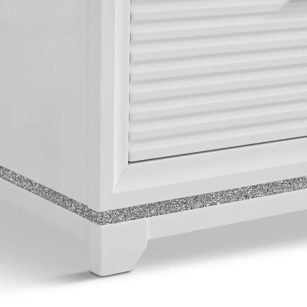 Santa Belle Chest