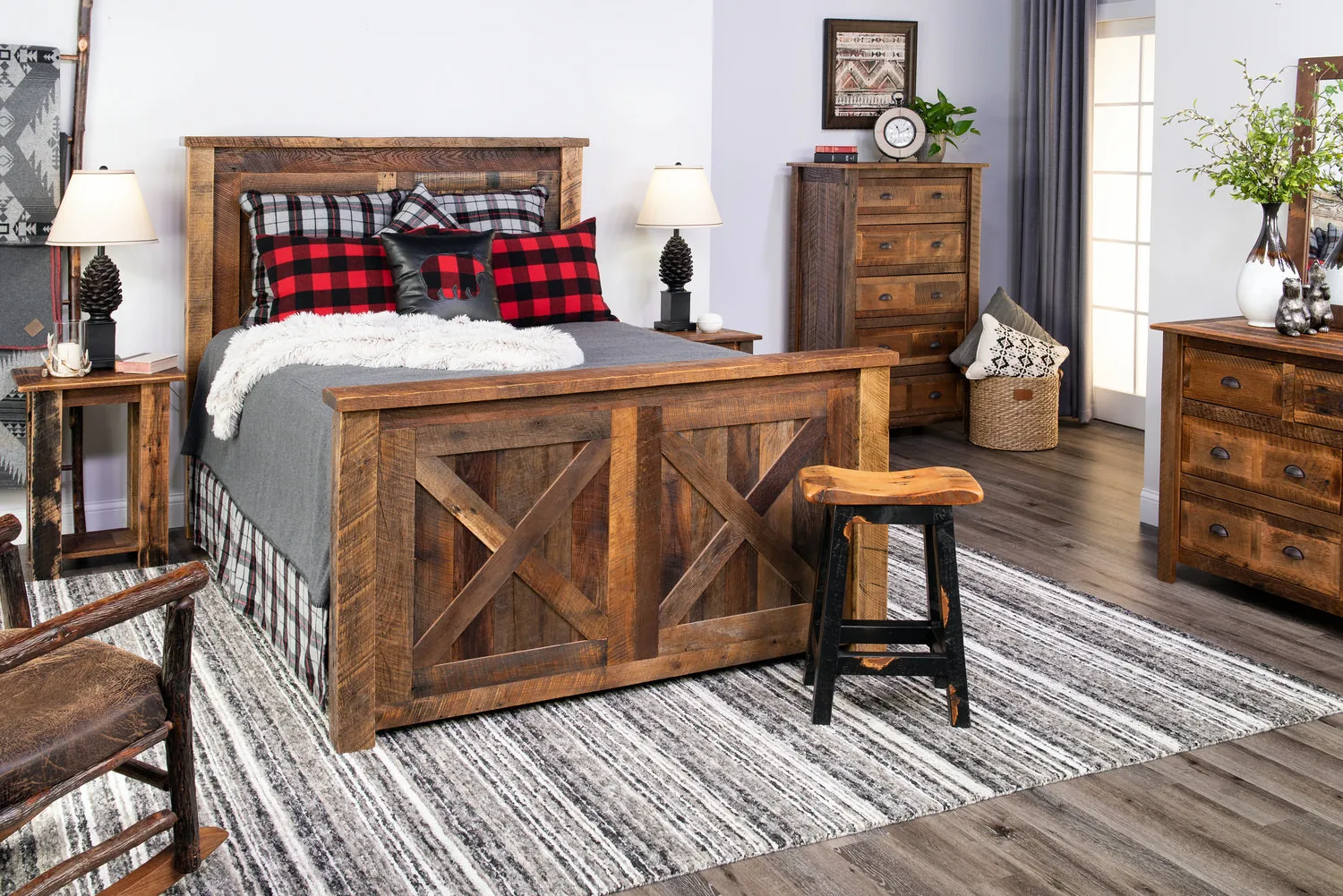 Barnwood 5 Drawer Chest