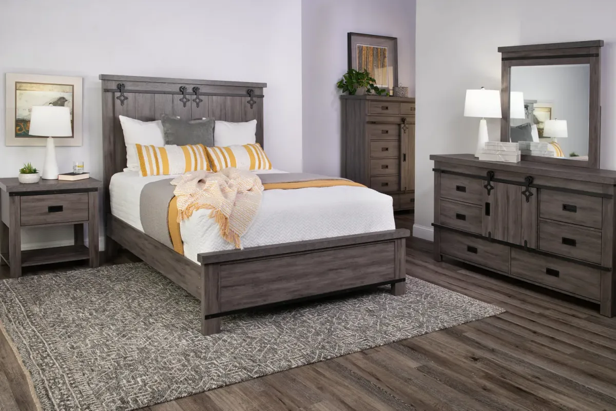 Grande Carta Nightstand