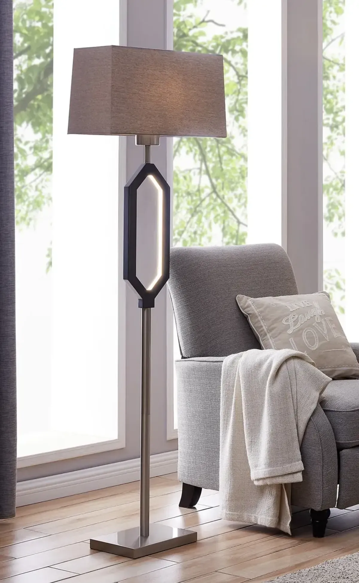 Desmond Floor Lamp