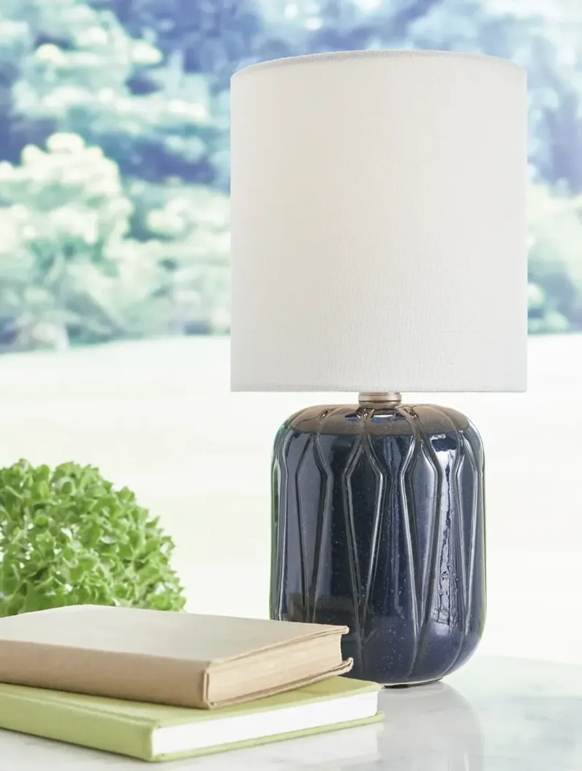 Hannah Table Lamp