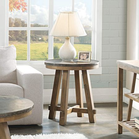 Weatherford Round Chairside Table
