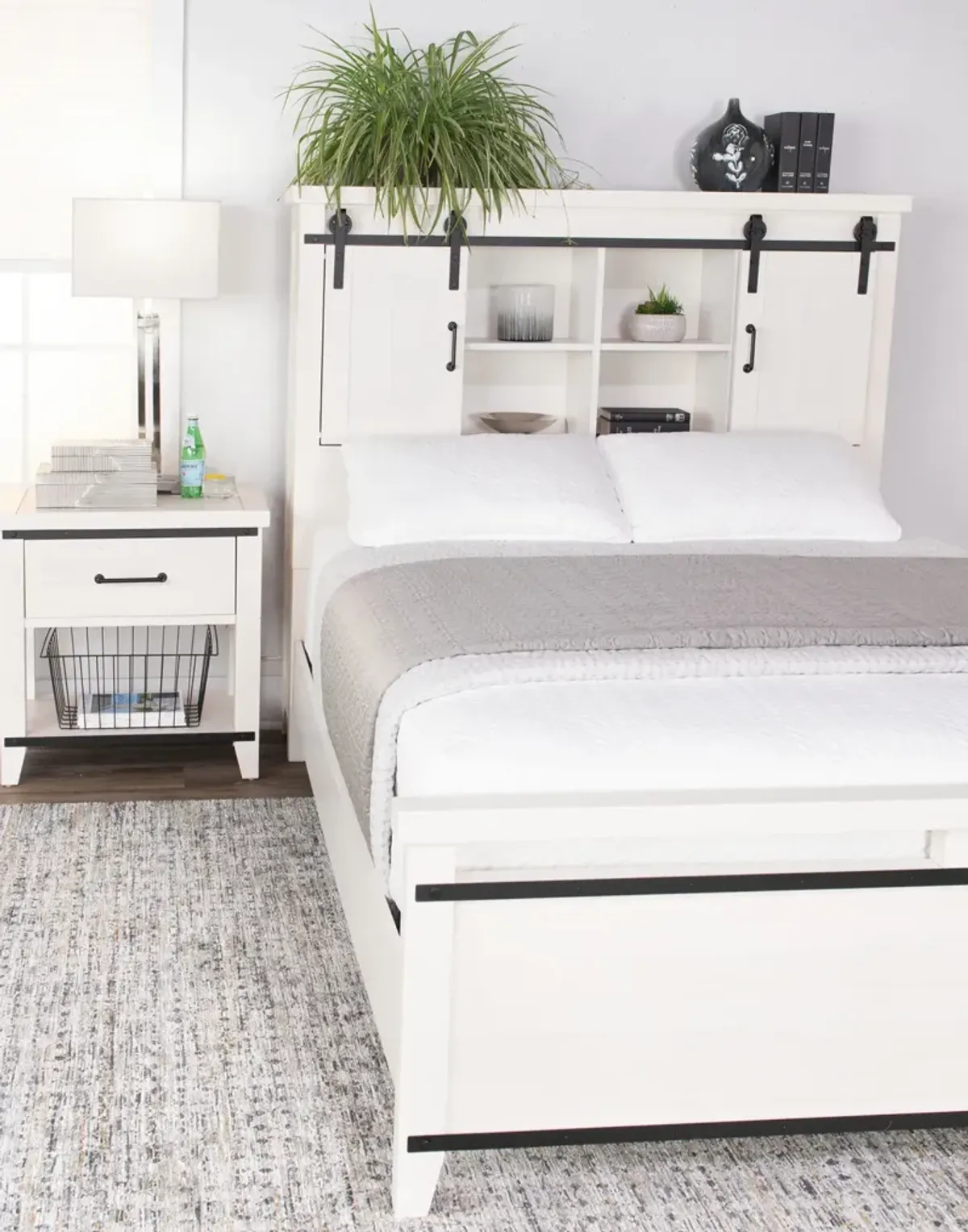 Urban Barn Queen Bookcase Headboard Non-Storage White Bedroom Suite