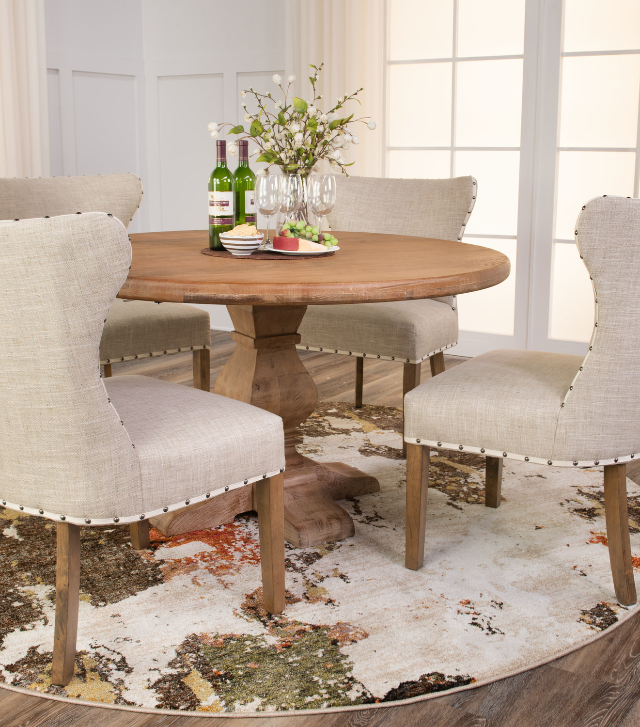 Felicia Round Dining Table With 4 Bauer Chairs