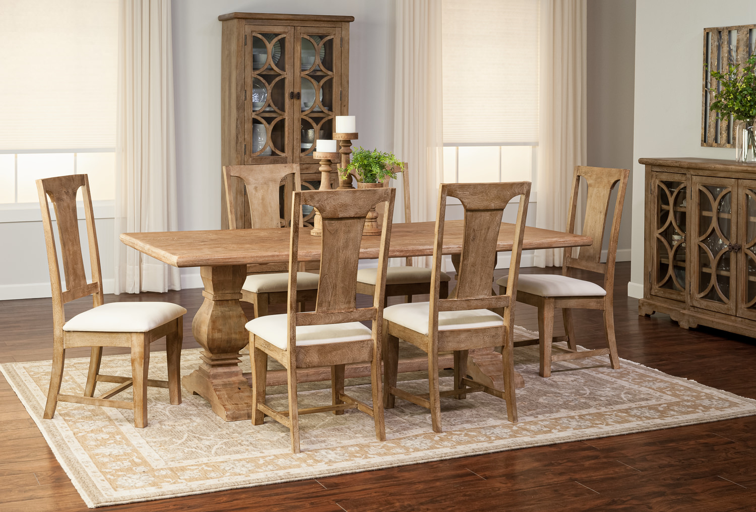 Felicia Dining Table With 6 Felicia Chairs