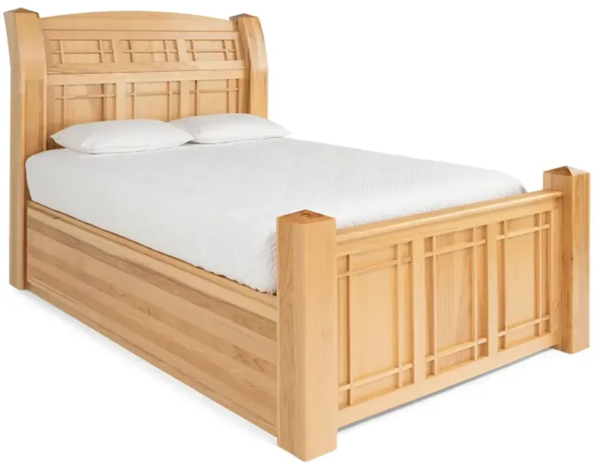 Hickory Highlands King Arch Bed