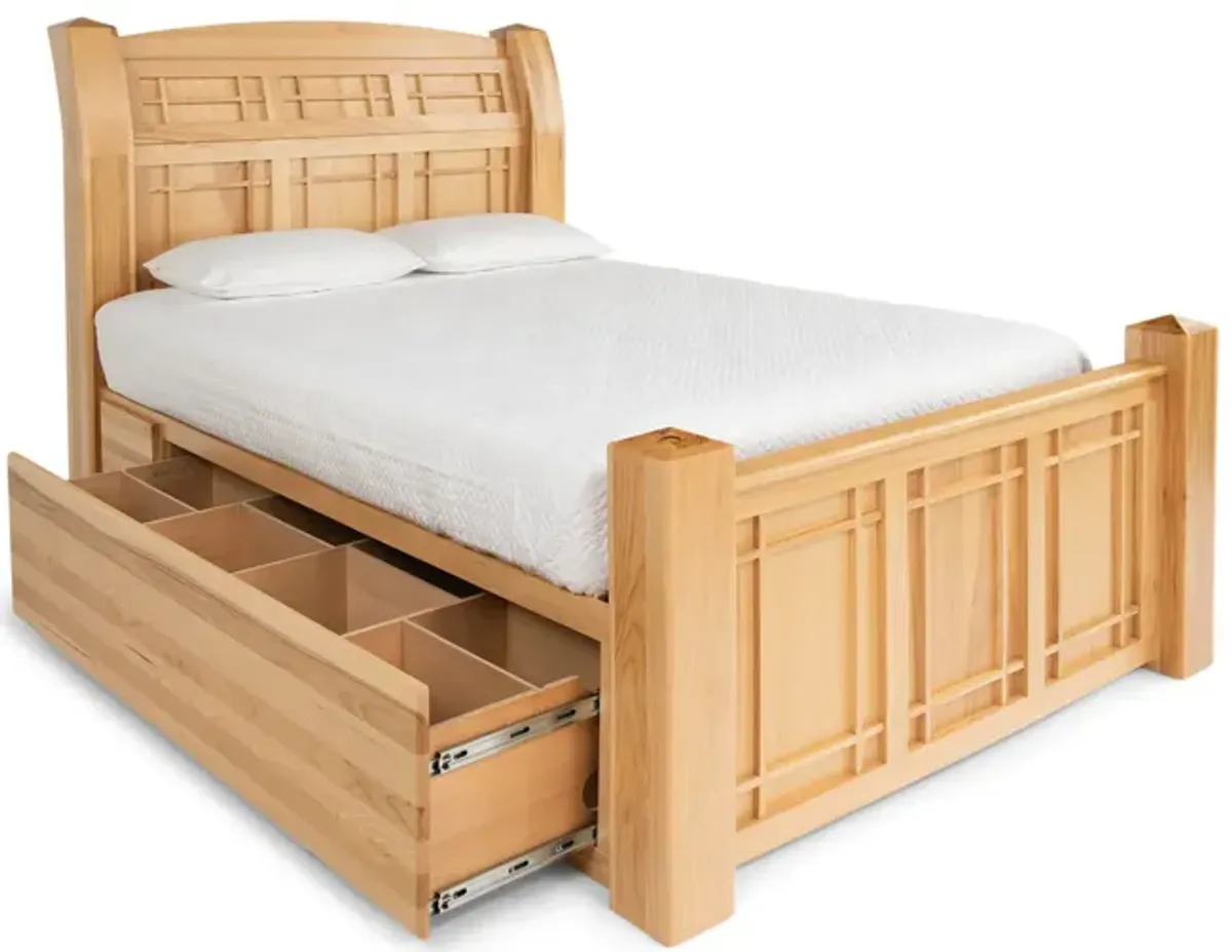 Hickory Highlands Queen Storage Bed