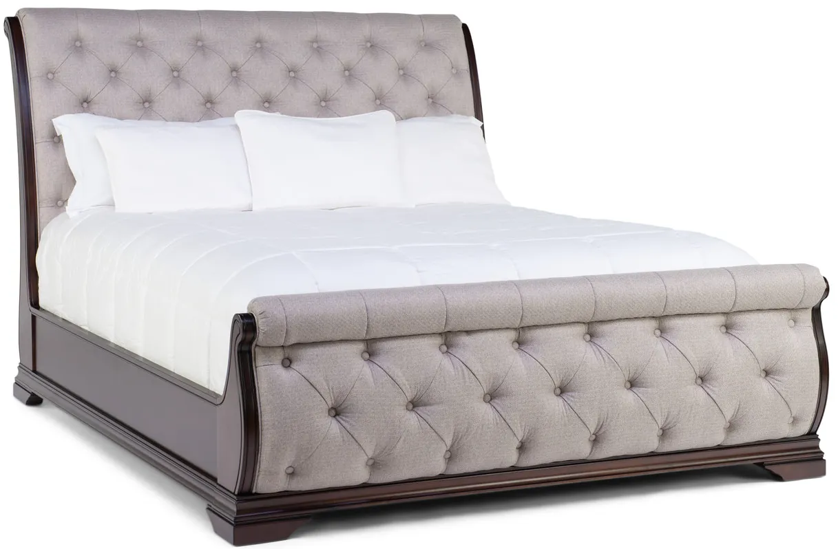 Nottingham Upholstered King Bed