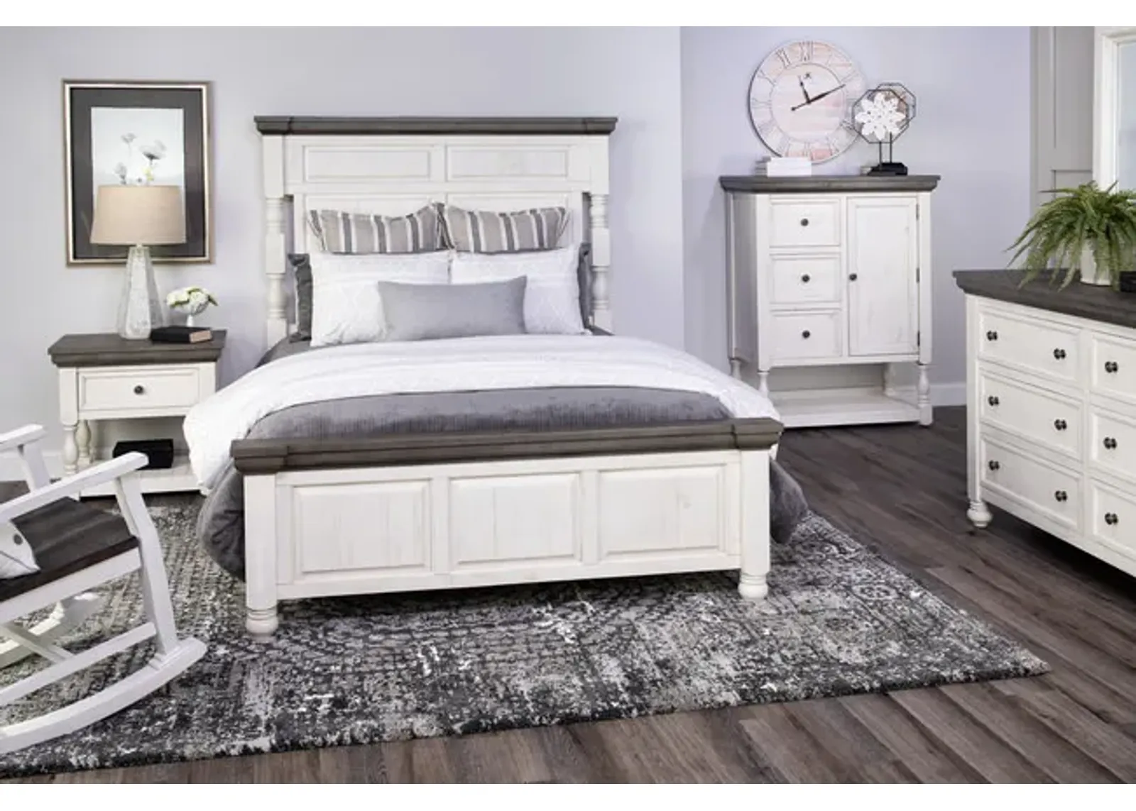 Opal Ann Queen Bedroom Suite