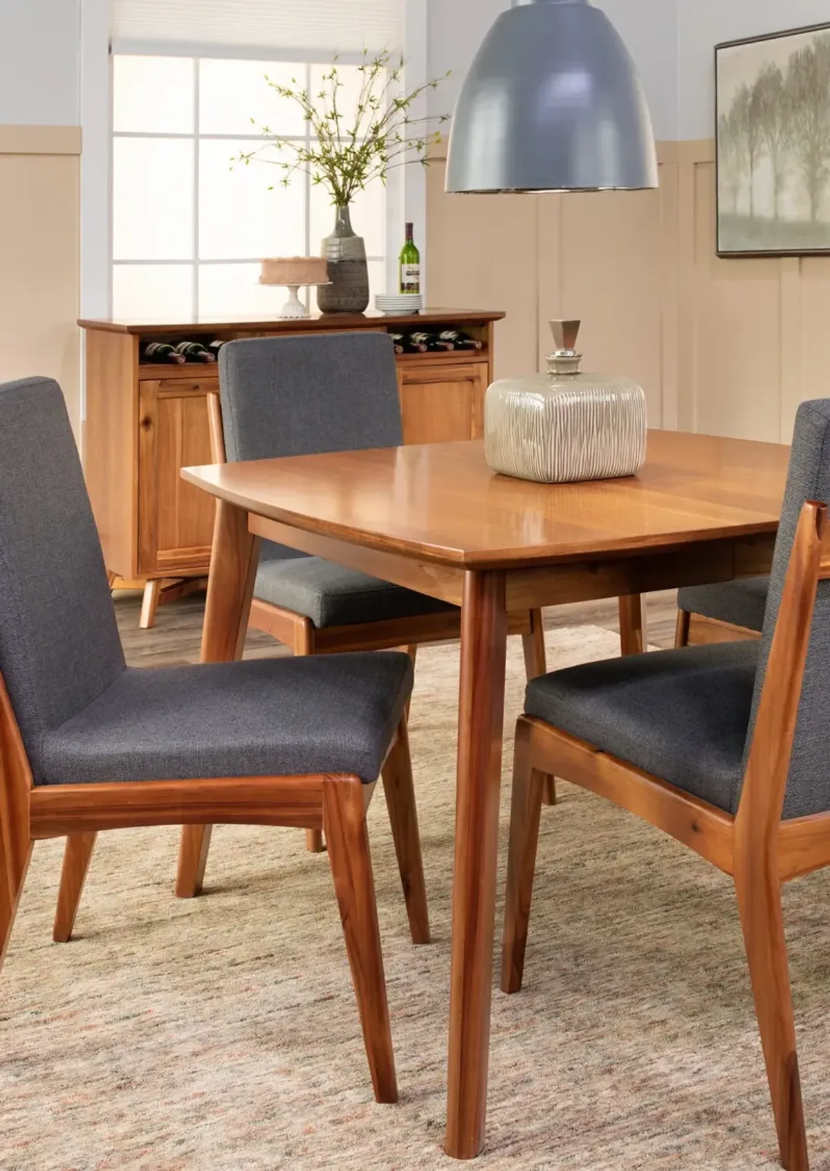 Tyler Modern Extension Table With 4 Upholstered Chairs