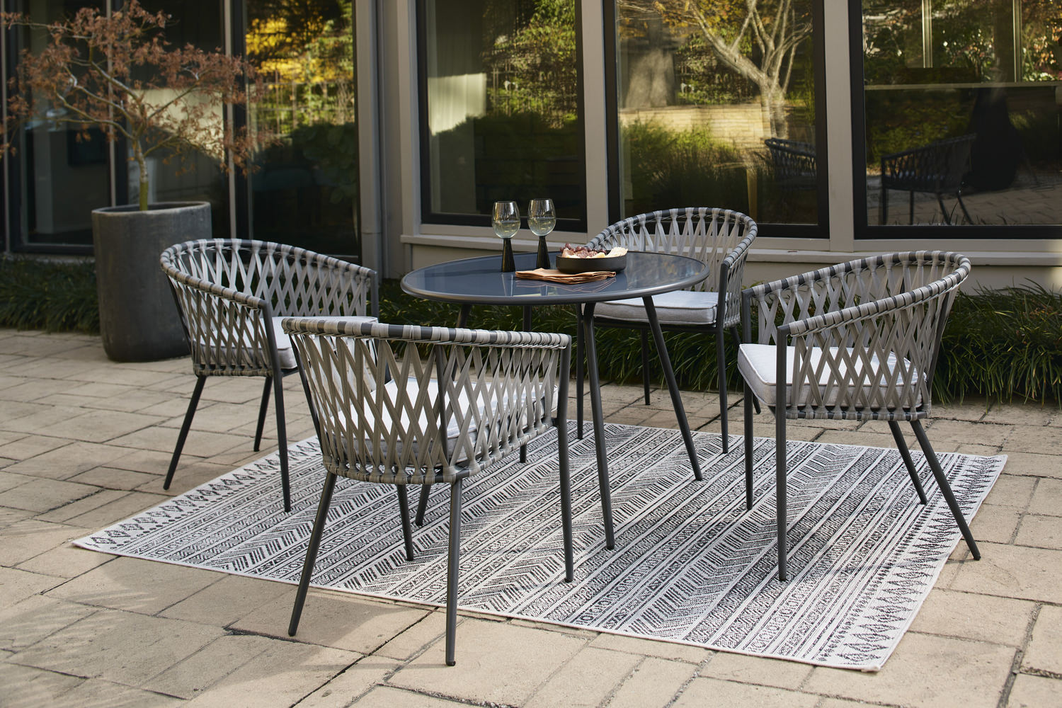 Palm Bliss 5 Piece Patio Dining Set