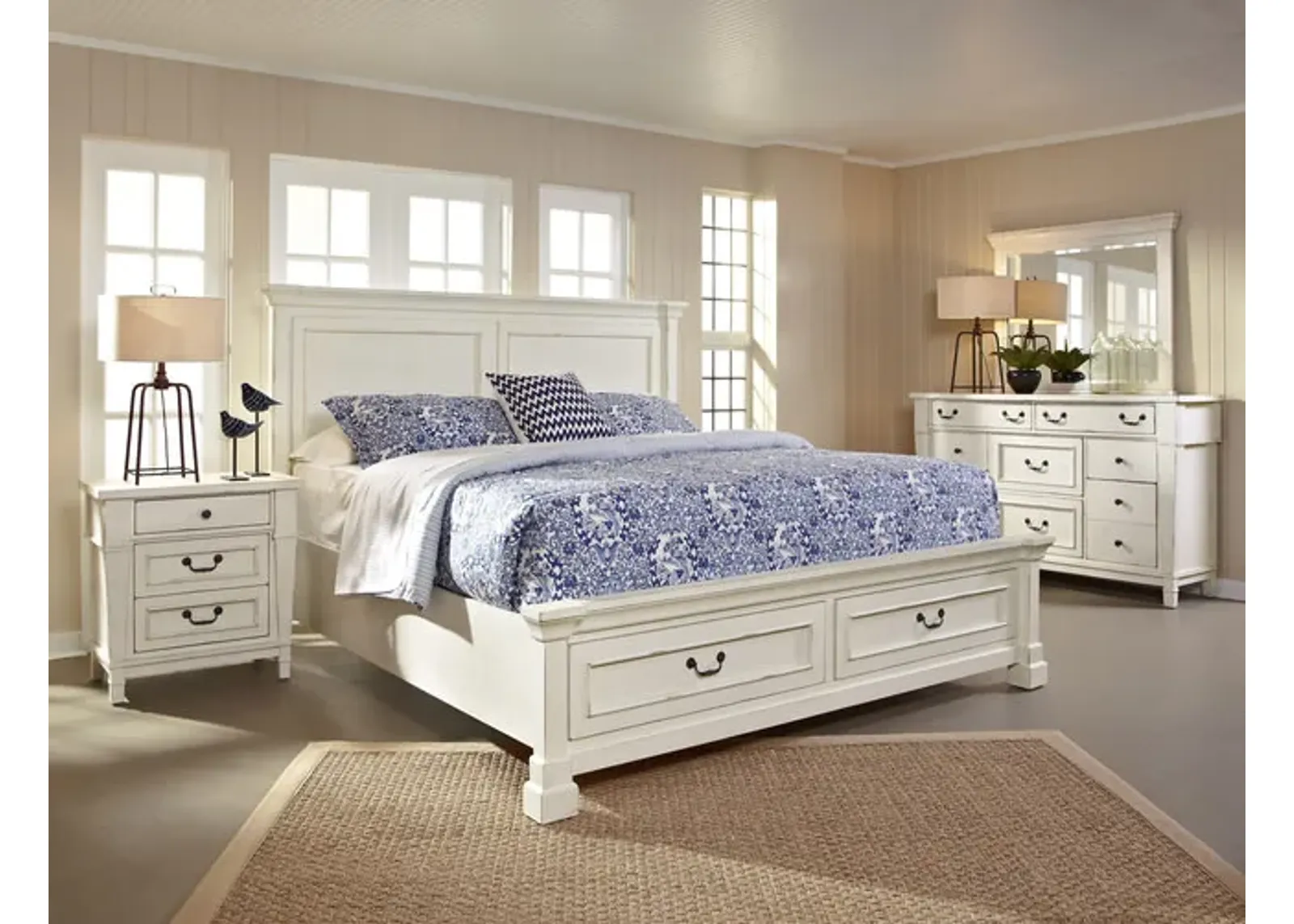 Stoney Creek Queen Storage Bedroom Suite With 3 Drawer Nightstand